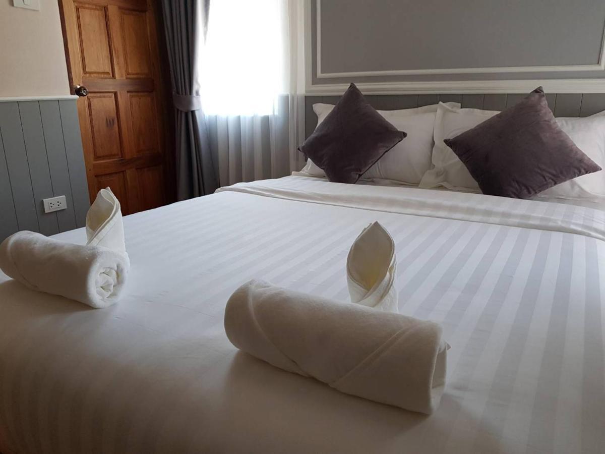 Hotel Rosy Chiang Mai Extérieur photo