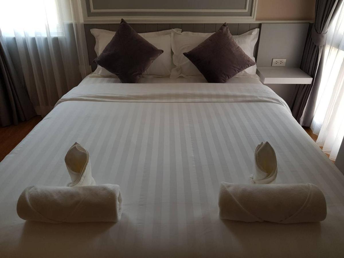 Hotel Rosy Chiang Mai Extérieur photo